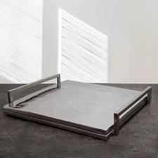 Tablett aus Aluminium