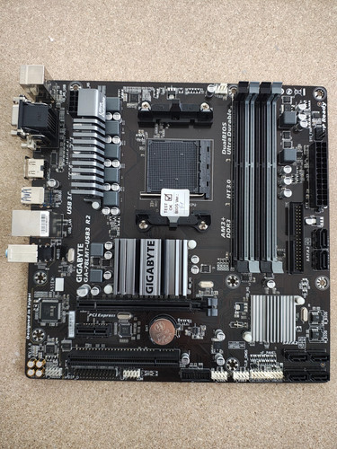 Gigabyte 78lmt usb3 amd - ga-78lmt-usb3, r2