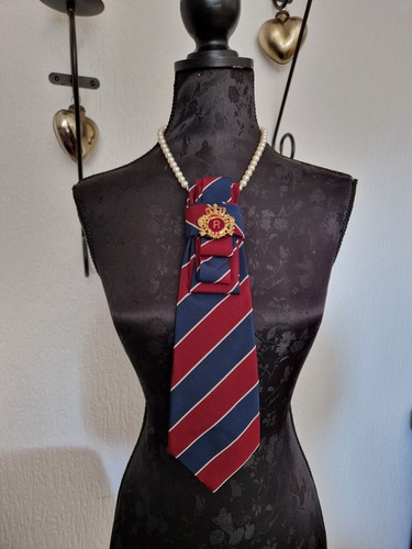 Vintage krawatte mit brosche - krawatte,