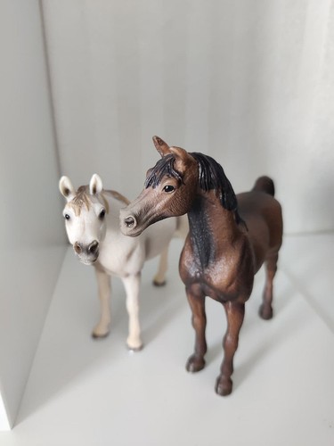 Schleich stute und - -, hengst