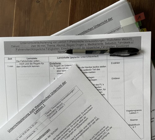 Lektion bis fahrschule - bis, 14