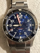 Hochwertige Taucheruhr mit Schweizer Automatikwerk ETA 2824 , mit Box undPapiere