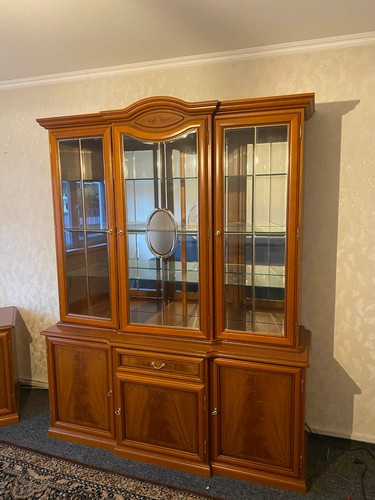 Schrank