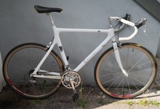 Vintage Rennrad *KESTREL EMS