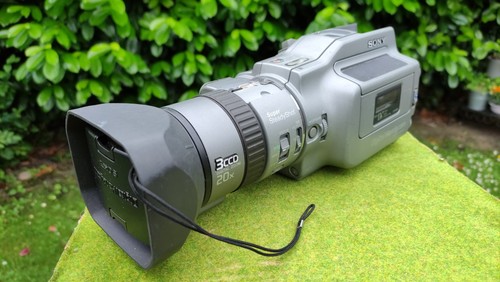 Sony handycam dcr - sony,