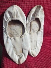 Gymnastikschuhe von lappa in weiss gr 38/39 mit längsrillen sohle