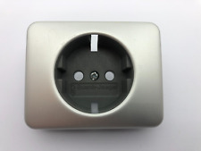 Busch Jaeger alpha nea / exclusive titan Abdeckung für UP Schuko Steckdose