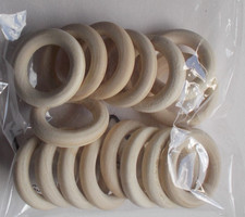 16 Holzringe Durchmesser außen 3 cm / innen ca. 1,8 cm Bastelbedarf Makramé o.ä.