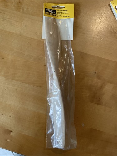 Gummimotor-Luftschraube