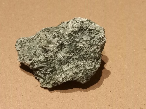 Aktinolit stufe aus dem - aktinolit-xx-stufe,