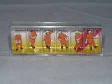 Merten 0212579 Feuerwehrleute, Einsatzkleidung orange 1:87 / H0 NEU + OVP