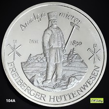 Medaille "Freiberger Hüttenwesen" Knappschaftsfahne von 1843 & Amalgamierer