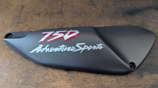 Heckverkleidung Seitenverkleidung side cover recht Honda Africa Twin XRV750 RD07