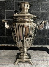 Edelstahl-Samowar mit