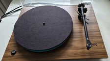 Rega Plattenspieler P3