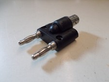 Bananenstecker mit Buchse, Adapter auf BNC Stecker, weiblich. #B-354-01