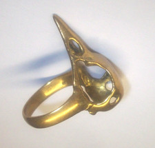 Moderner VOGELKOPF - RING ( Skelett ) Messing Irland ca. 2000
