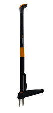 Fiskars Unkrautstecher, Länge: 1m, Rostfreie Stahl-Arme/Kunststoff-Griff, Schwar