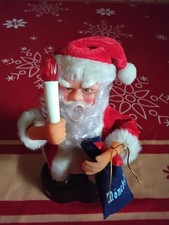 Mönchshof Bier Singender Tanzender Weihnachtsmann