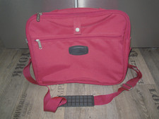 FAST NEU rot Handgepäck Tasche Bordgepäck Travelite Organizer Reise Koffer