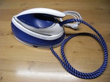 Philips Dampfbügelstation Perfekt Care Pure GC 7610 / 20 / Bi an Bastler defekt