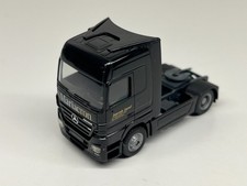 MB Actros   Zugmaschine " Land