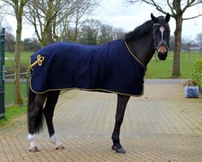 QHP Wolldecke mit Ornament