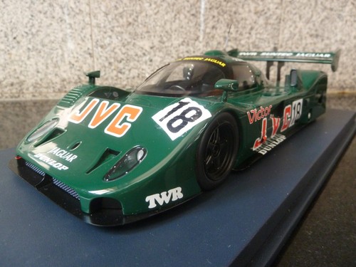 Modelcarswholesale - 1:18,
