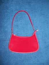Rote Handtasche Henkeltasche