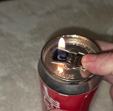 Coca cola Dose Feuerzeug auffüllbar