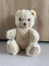 Steiff 012457 Bär Teddy Petsy 25 cm Jahr 1995 mit Knopf & Fahne