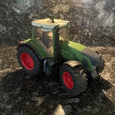 Bruder Traktor Fendt 936 Vario Gebraucht, Aber Gut