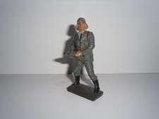 5018) Militärspielzeug -