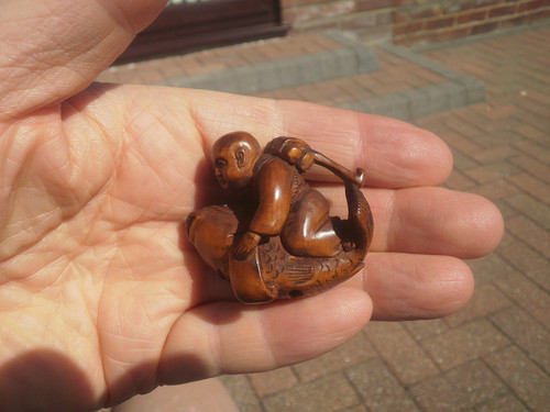 Handgeschnitzter holz netsuke - holz,