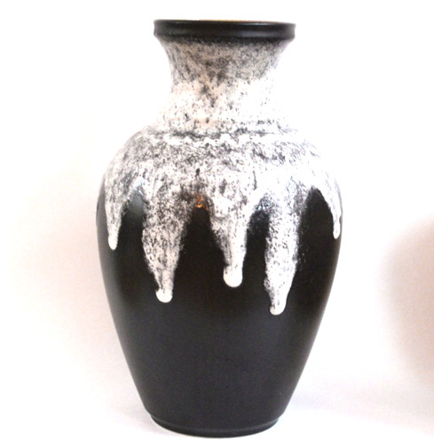 Fat lava vase - fat, design