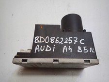 ZENTRALVERRIEGELUNGSPUMPE AUDI