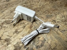 Netzteil M: UE08WCP-060100SPA