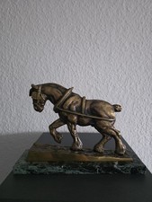 Bronze-/Messingfigur Pferd auf