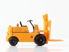 Tomica No. 48 Modellfahrzeug Gabelstapler Komatsu FD 30 1:56 / Guss