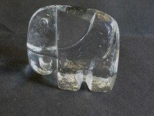 Vintage Paperweight stilisierte Figur Glas Elefant Elefantbaby 600 Gramm