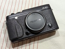 Fujifilm X-E1 16.3MP spiegellose Kamera Schwarz - Body ohne Objektiv