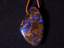 Boulder Opal Anhänger aus