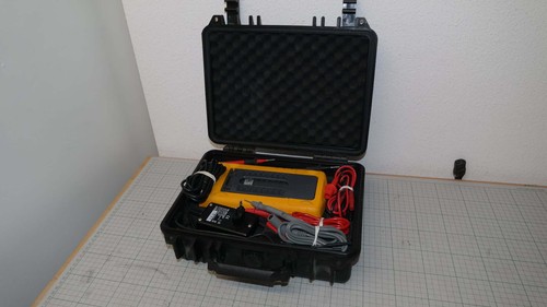 Fluke 123 scope multimeter - 123, /multimeter