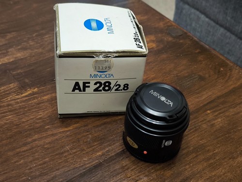 Minolta 28mm 8 - af, 1:2.8
