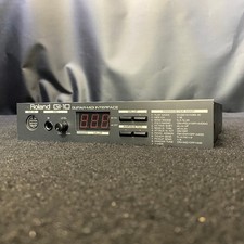 Roland GI-10 Gitarre zu MIDI