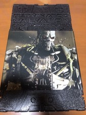 Terminator 4 End Skeleton T-600 Hot Toys Movie Masterpiece Action 1/6 Gebraucht