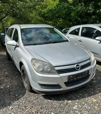 Opel Astra H Stoßstange vorne 24460258 für Astra H Caravan 8/2004 - 10/2010