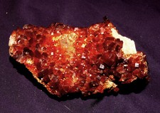 Vanadinit mit Baryt, große