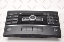 MERCEDES KLASSE E A C207 Radio
