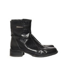 Pertti Palmroth, Boots